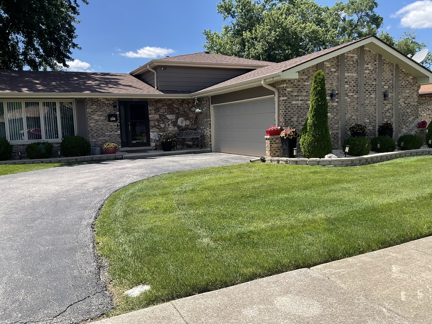 1st image of 246 S Ingleside Ave, Glenwood, IL 60425 | MLS# 12683491