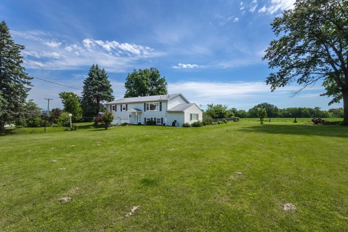 Homes for sale in Milan, IL | 10121 Ridgewood Rd, Milan, IL 61264 | MLS# 12683525
