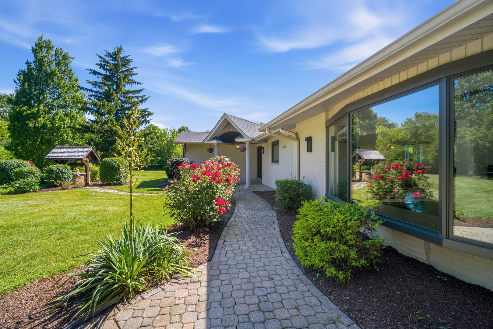 2nd image of 147 Old Dundee Rd, Barrington Hills, IL 60010 | MLS# 12683841