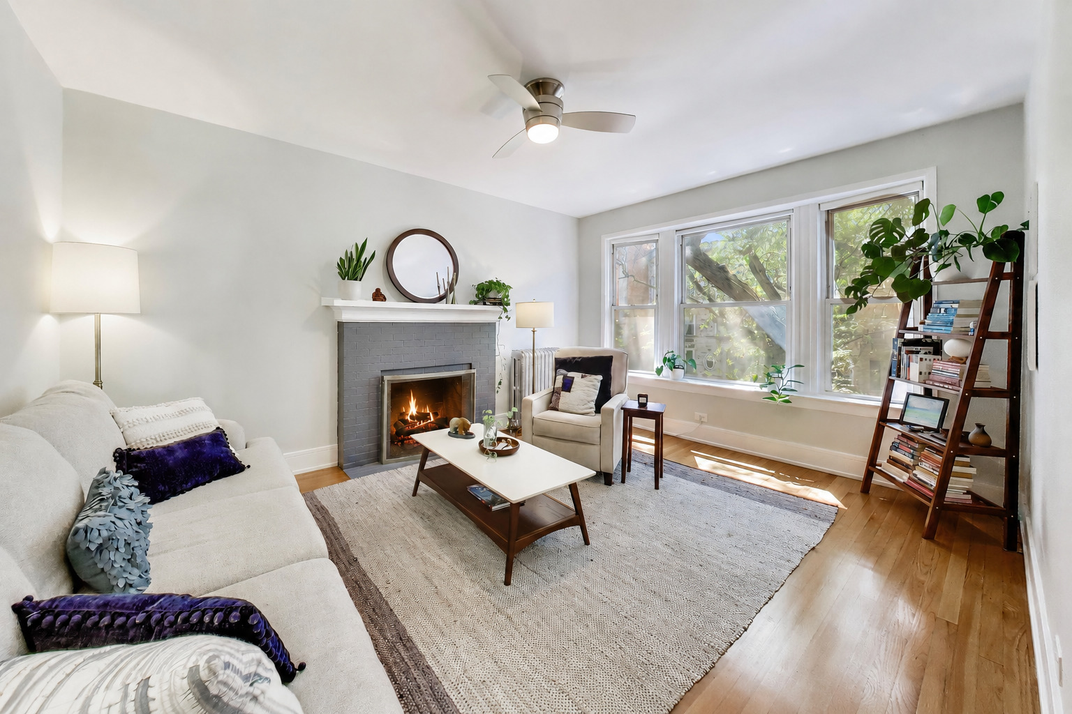 5th image of 5251 N Winthrop Ave, Chicago, IL 60640