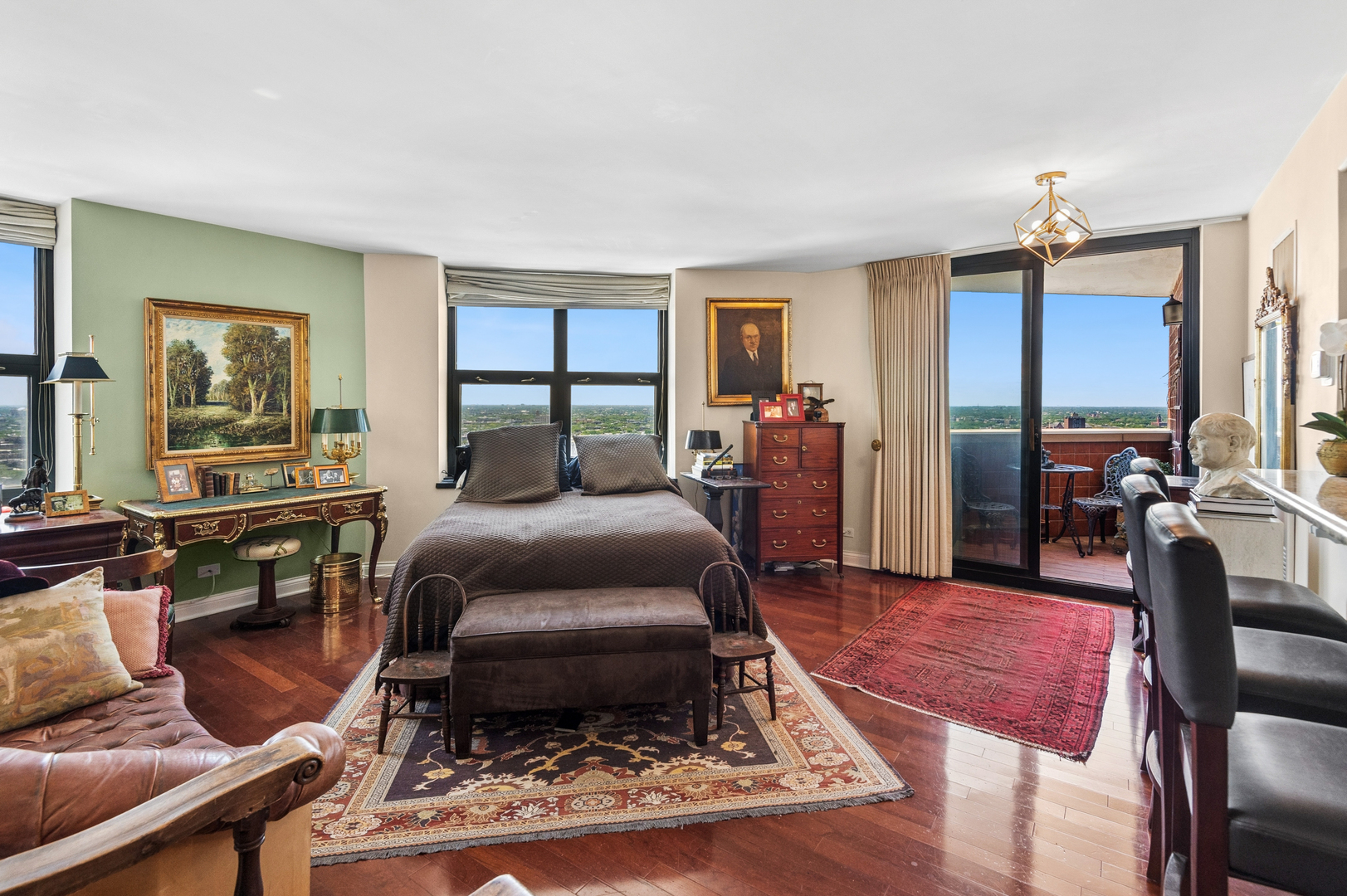 3rd image of 3660 N Lake Shore Dr #2812, Chicago, IL 60613 | MLS# 12684797