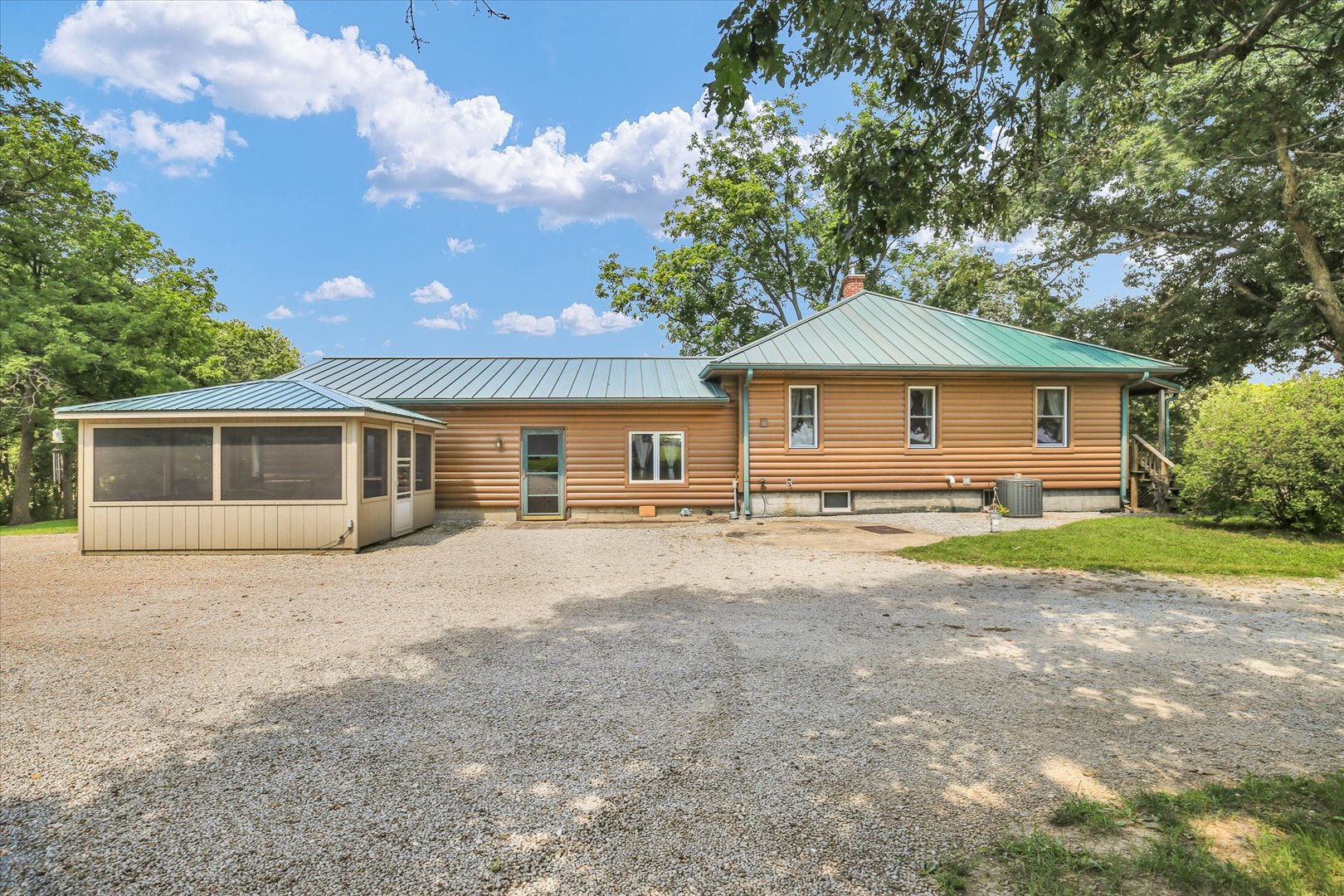 Homes for sale in Monticello, IL | 675 E 1950 North Rd, Monticello, IL 61856 | MLS# 12684886