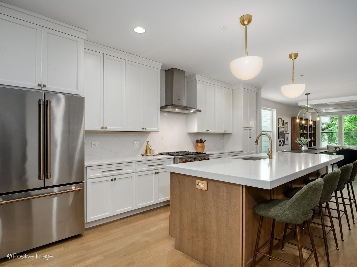 2nd image of 1938 N Sawyer Ave #1, Chicago, IL 60647 | MLS# 12685875