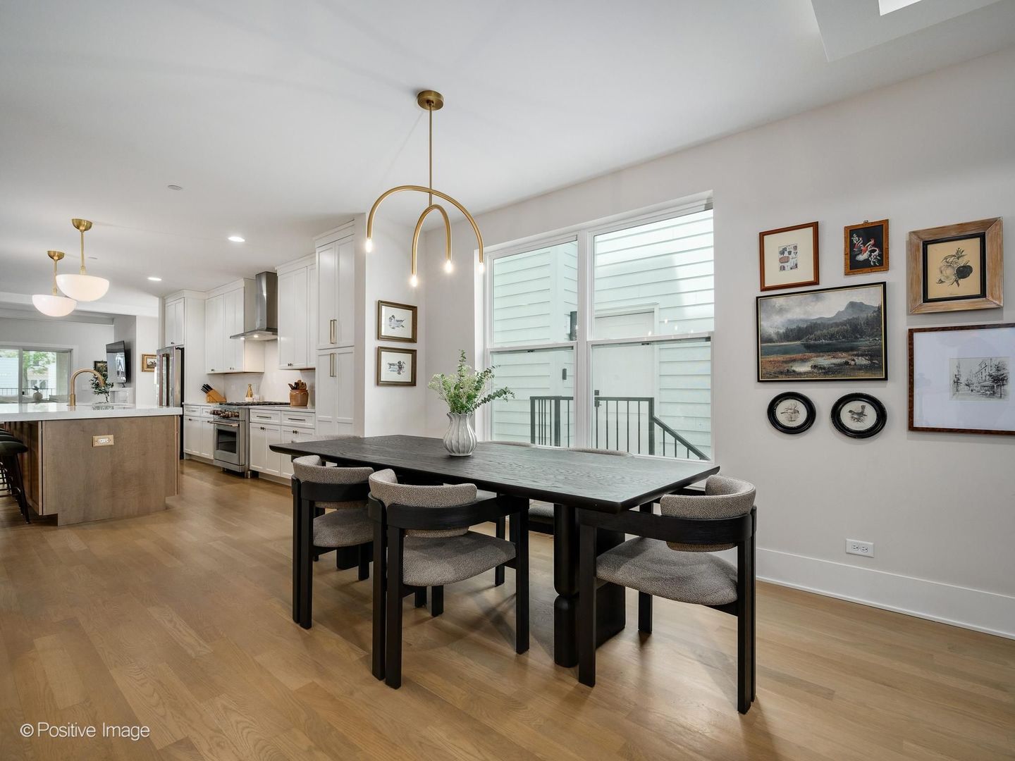 4th image of 1938 N Sawyer Ave #1, Chicago, IL 60647 | MLS# 12685875