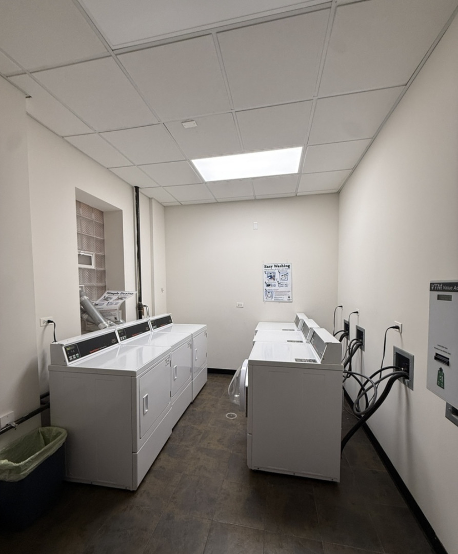 2nd image of 5400 S Harper Ave, Chicago, IL 60615