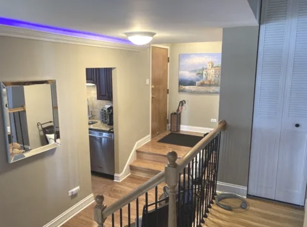 4th image of 9009 Golf Rd #2G, Des Plaines, IL 60016 | MLS# 12686395