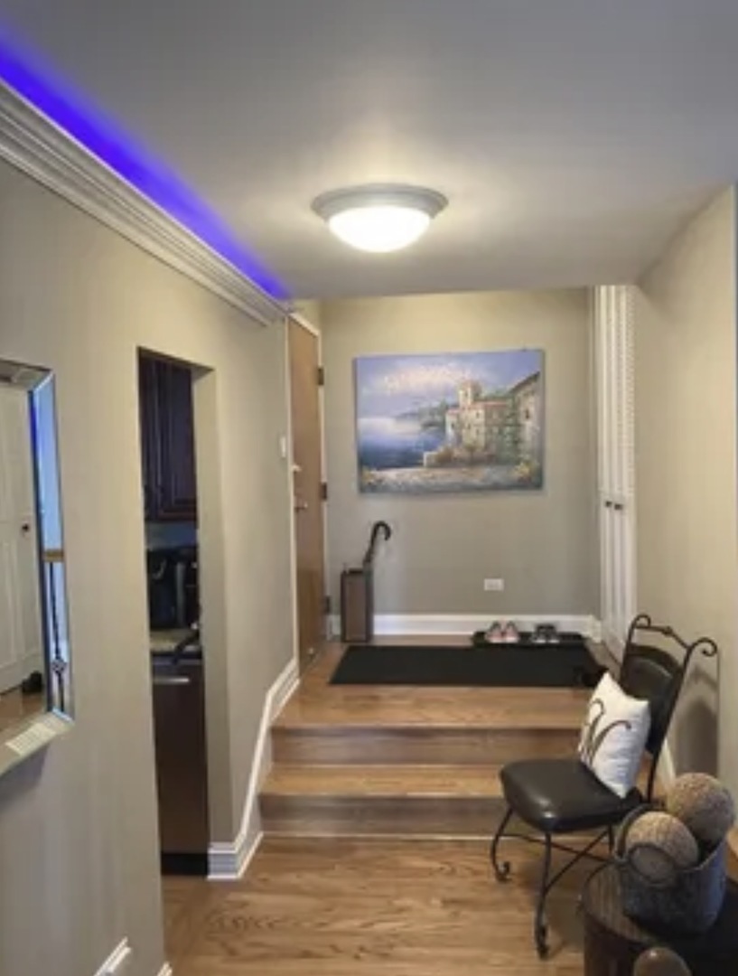 5th image of 9009 Golf Rd #2G, Des Plaines, IL 60016 | MLS# 12686395