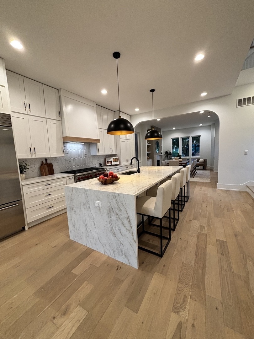 3rd image of 1914 N Rockwell St, Chicago, IL 60647 | MLS# 12686543