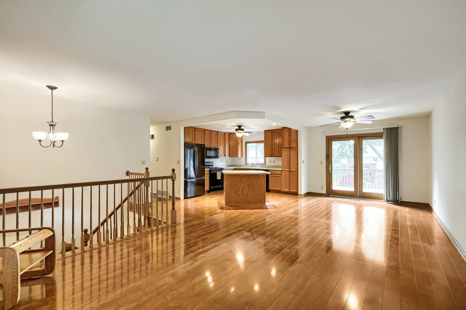 4th image of (Undisclosed), Streamwood, IL 60107 | MLS# 12686591