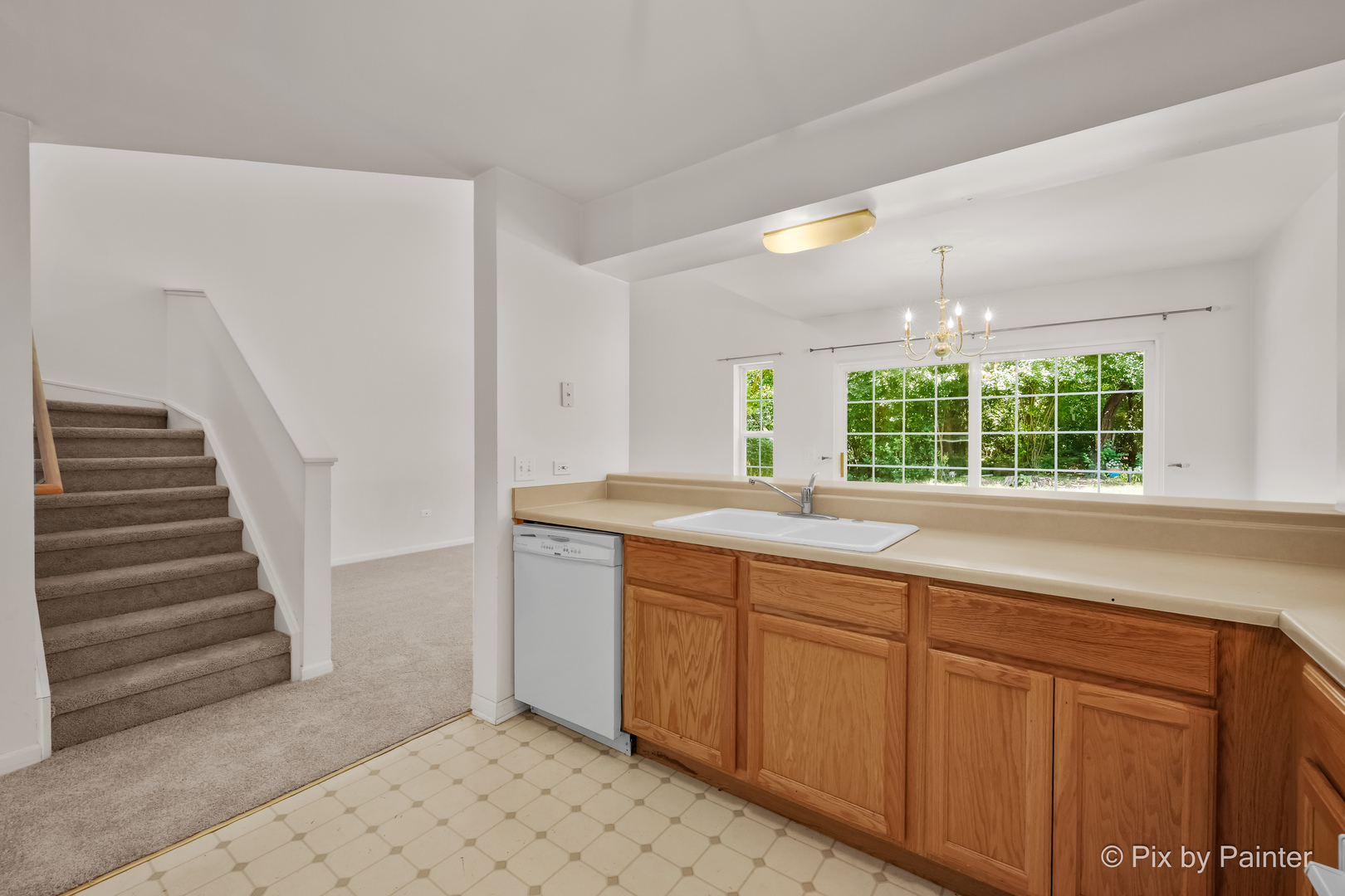 3rd image of 2741 Cobblestone Dr #2741, Crystal Lake, IL 60012 | MLS# 12687056