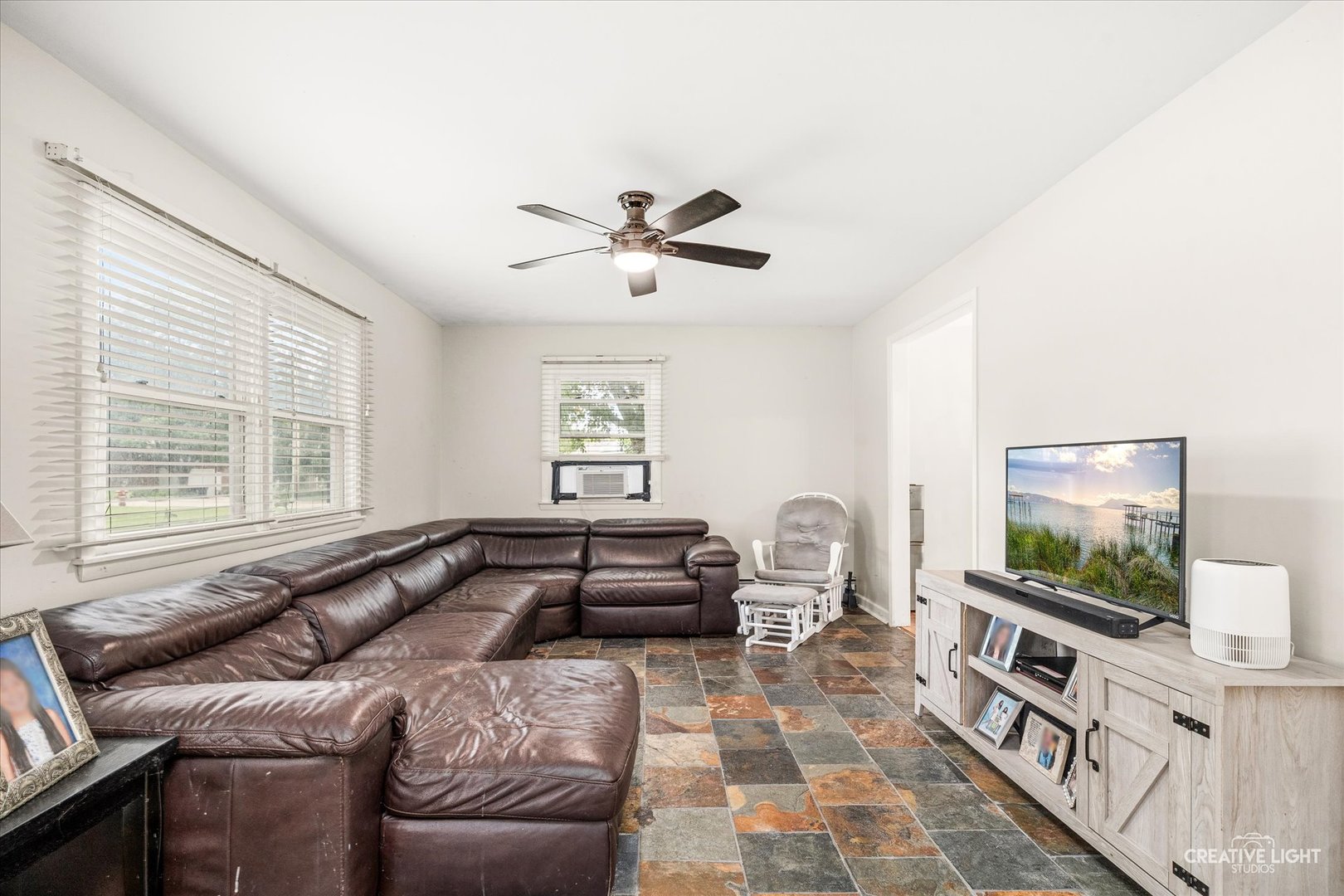 3rd image of 1108 Edwards Ave, St. Charles, IL 60174 | MLS# 12687144