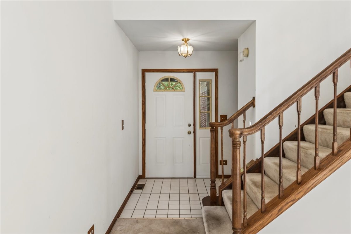 2nd image of 1315 Cheswick Ct #C, Wheeling, IL 60090 | MLS# 12687166