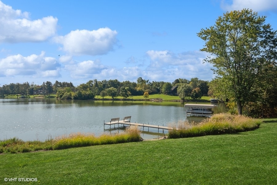 2nd image of 65 Round Barn Rd, Barrington Hills, IL 60010 | MLS# 12687326