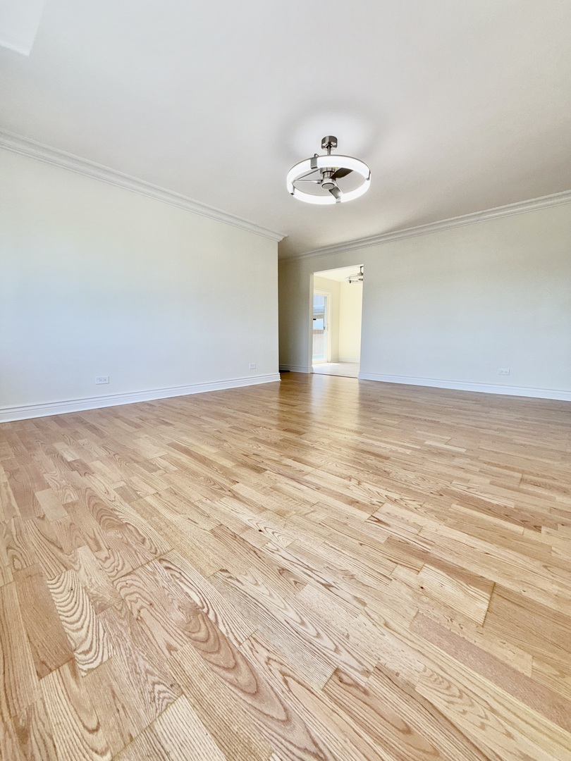 Homes for sale in Elmhurst, IL | 600 S York St #2E, Elmhurst, IL 60126 | MLS# 12687649