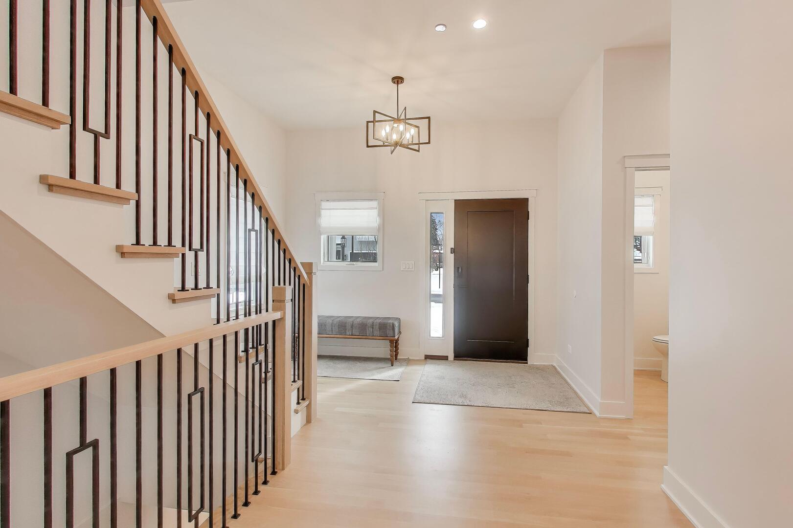 3rd image of 7300 Ponto Ct, Morton Grove, IL 60053 | MLS# 12687997