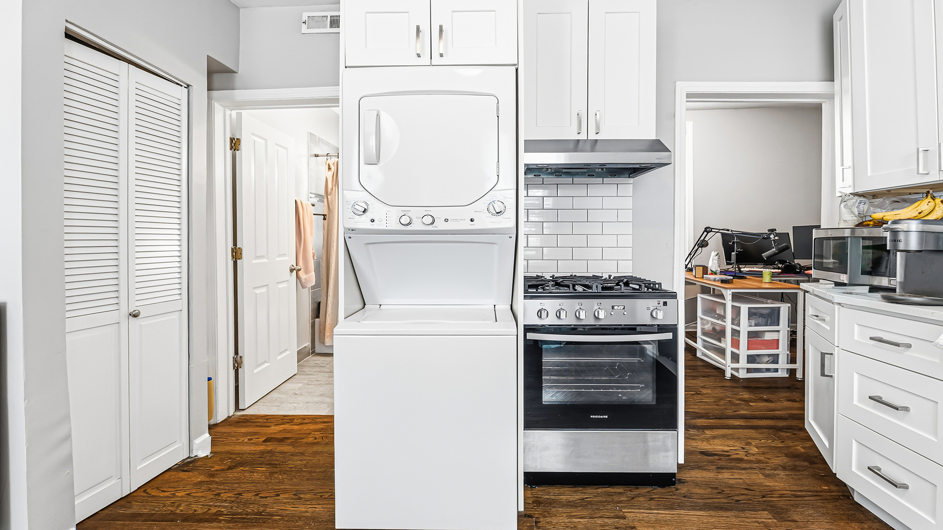 4th image of 2040 W Charleston St, Chicago, IL 60647 | MLS# 12688343