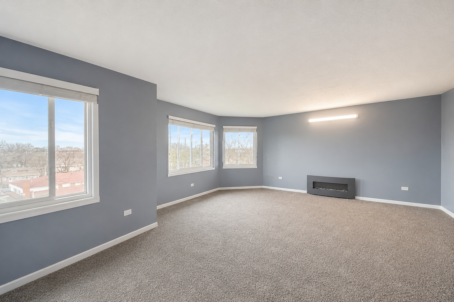 2nd image of 5500 Lincoln Ave #510-E, Morton Grove, IL 60053 | MLS# 12688361