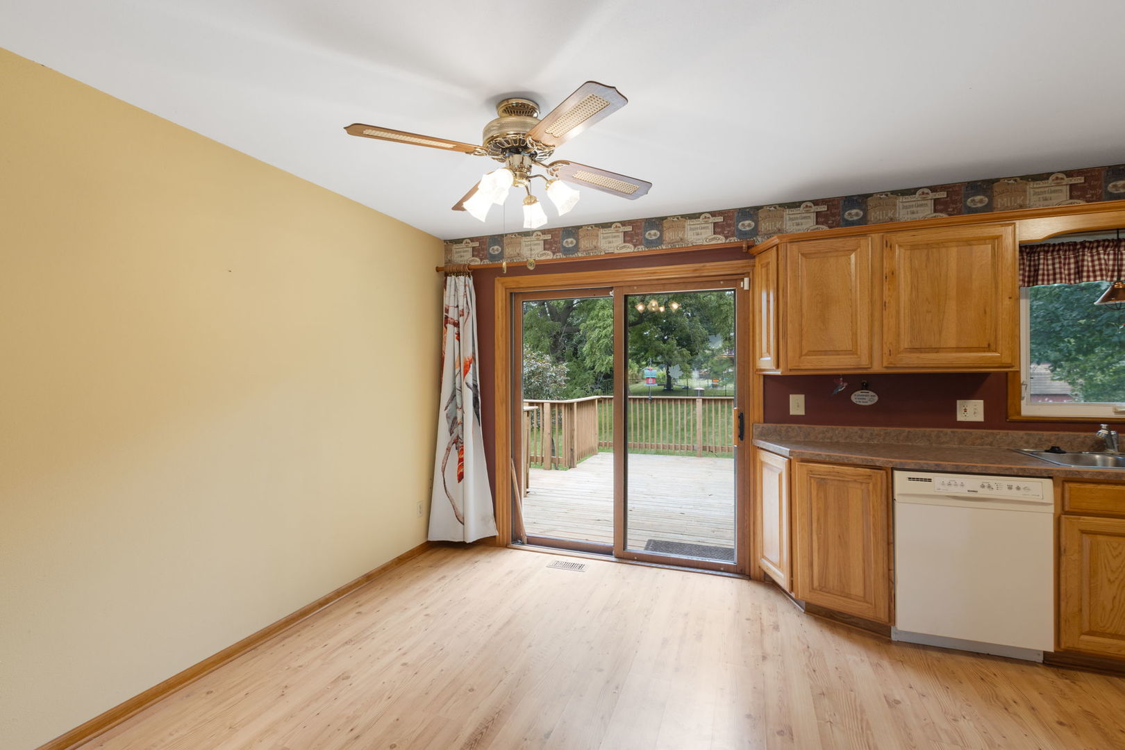 Homes for sale in Kingston, IL | 31714 Hollie Ln, Kingston, IL 60145 | MLS# 12688413