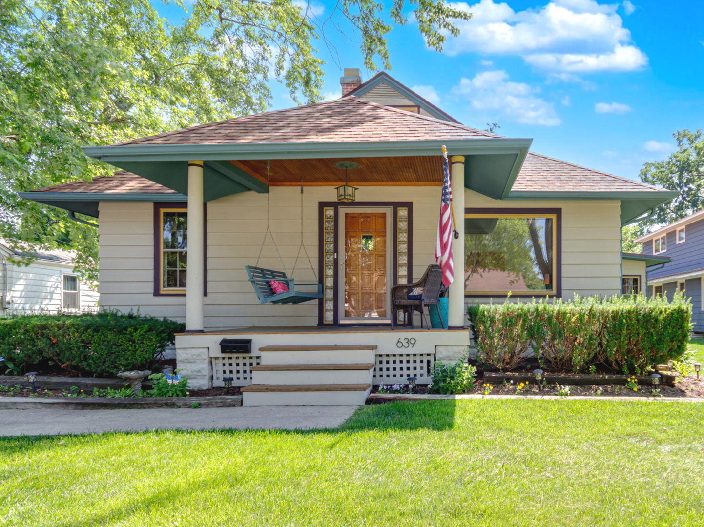 2nd image of 639 S 2nd St, West Dundee, IL 60118 | MLS# 12688620