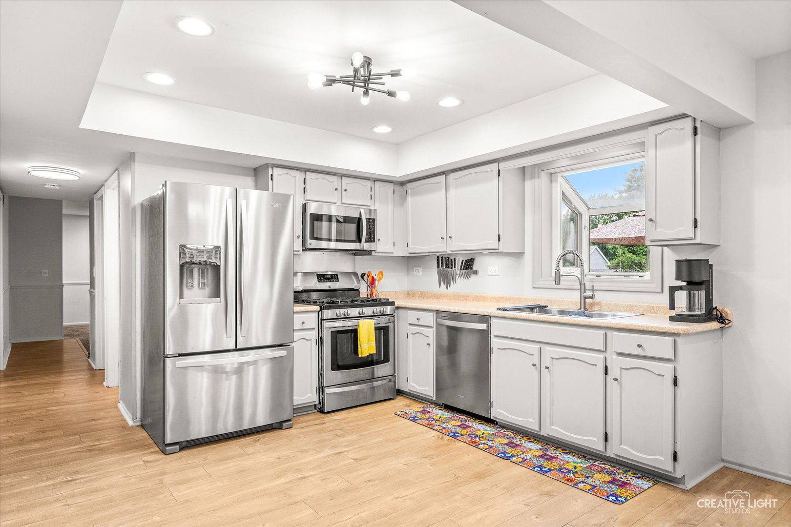 5th image of 2265 Woodland Cir, Naperville, IL 60565 | MLS# 12689325