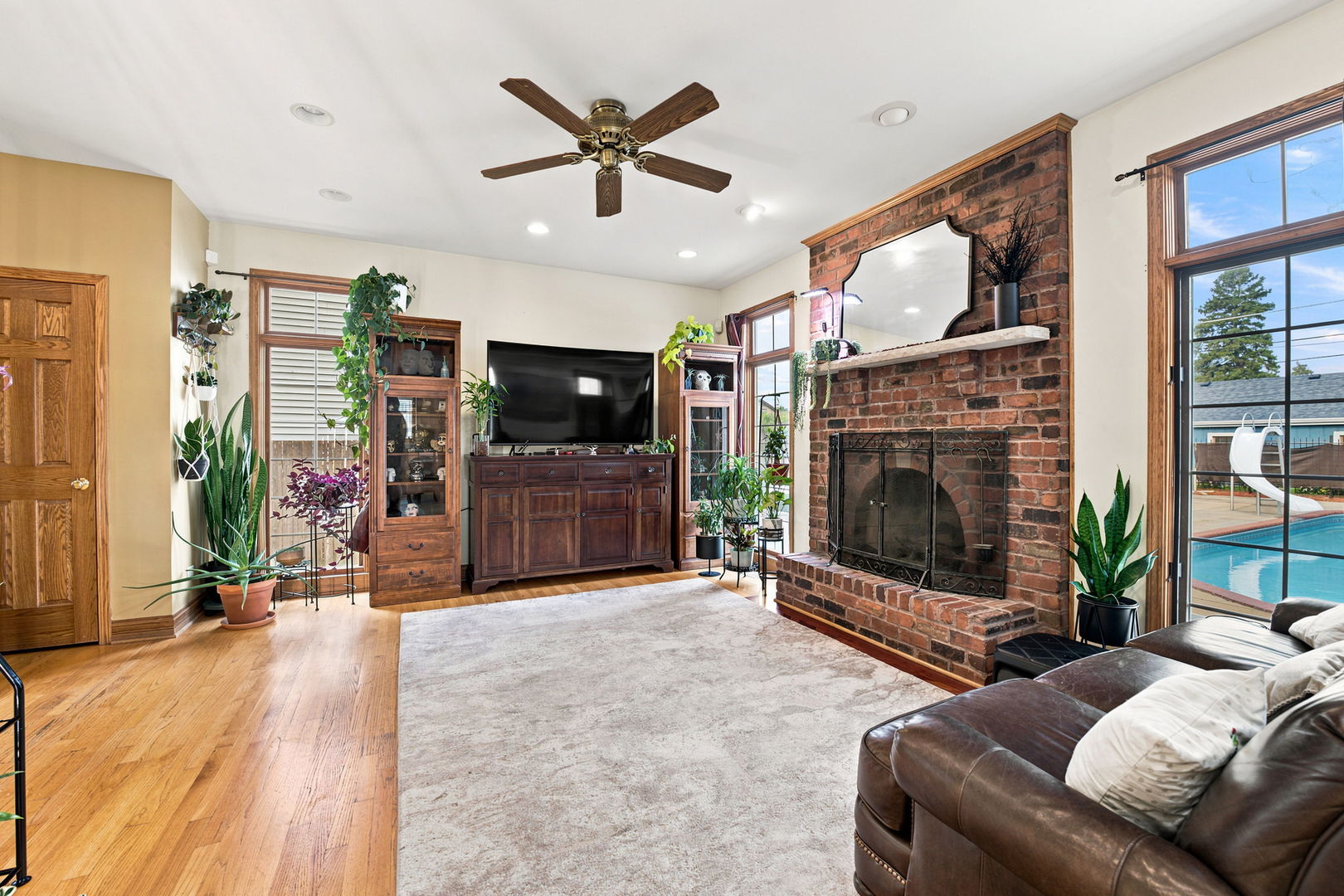 5th image of 1615 Nicholson St, Crest Hill, IL 60403 | MLS# 12689494
