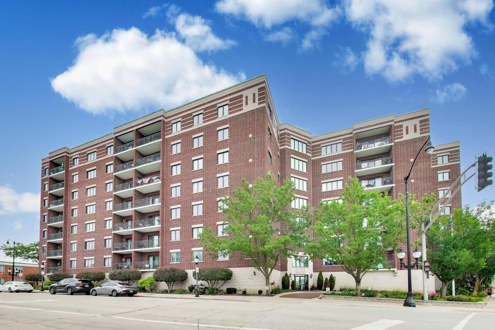 1st image of 201 N Vail Ave #409, Arlington Heights, IL 60004 | MLS# 12689660
