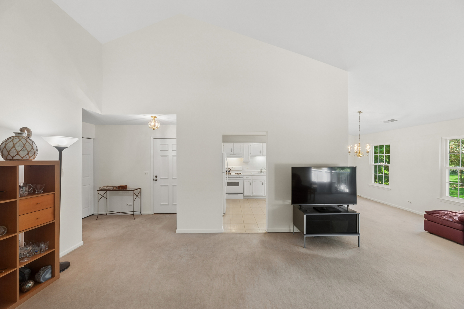 3rd image of 513 Kingsmill Ln, Prospect Heights, IL 60070