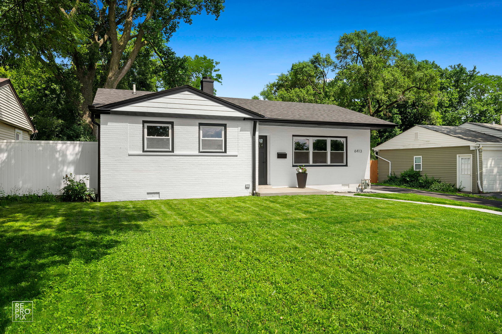 3rd image of 6413 Dunham Rd, Downers Grove, IL 60516 | MLS# 12690351