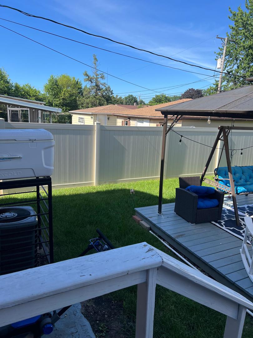 3rd image of 15943 Vine Ave, Harvey, IL 60426 | MLS# 12690374