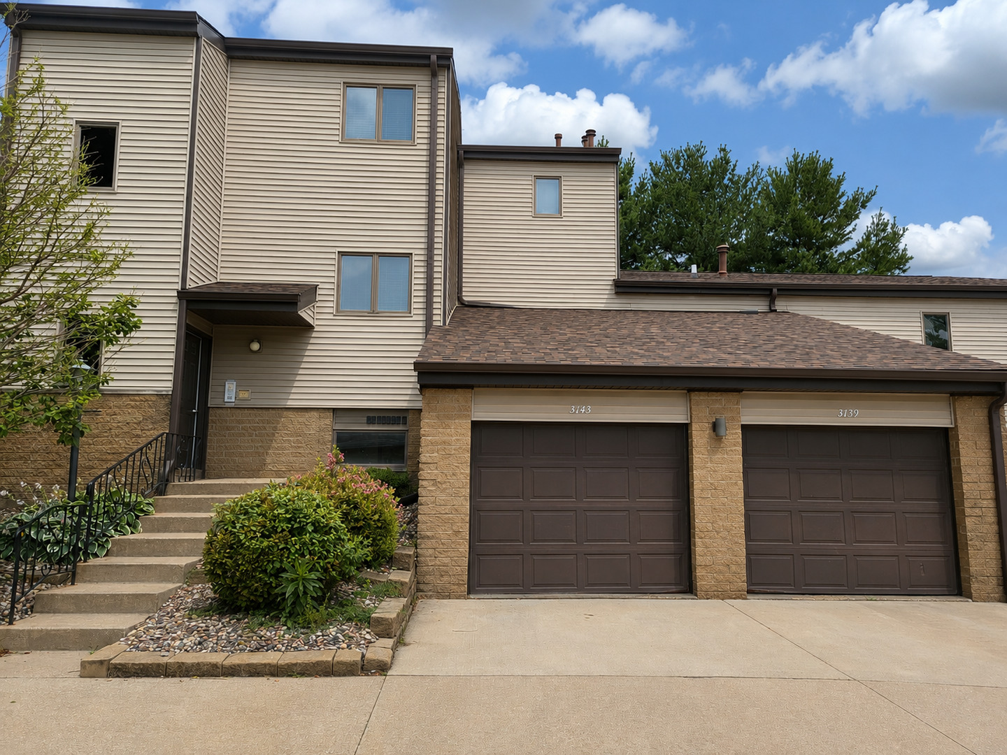 1st image of 3139 4th St #0, Moline, IL 61265 | MLS# 12690592