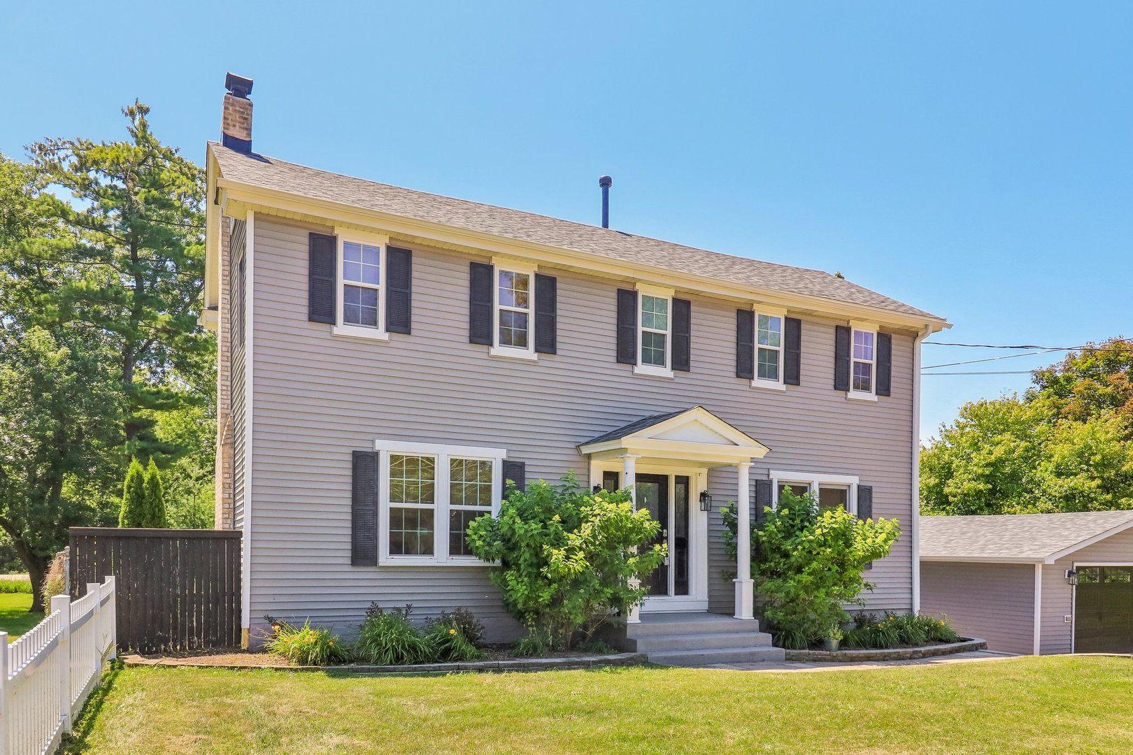 image of 4103 Old Grand Ave, Gurnee, IL 60031 | MLS# 12690917