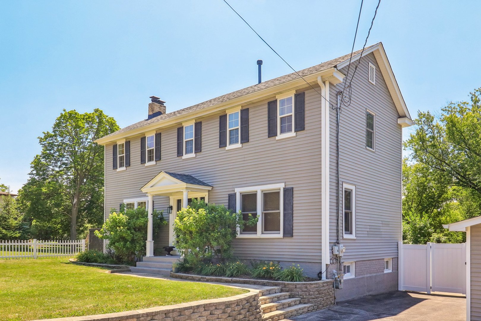 image of 4103 Old Grand Ave, Gurnee, IL 60031 | MLS# 12690917