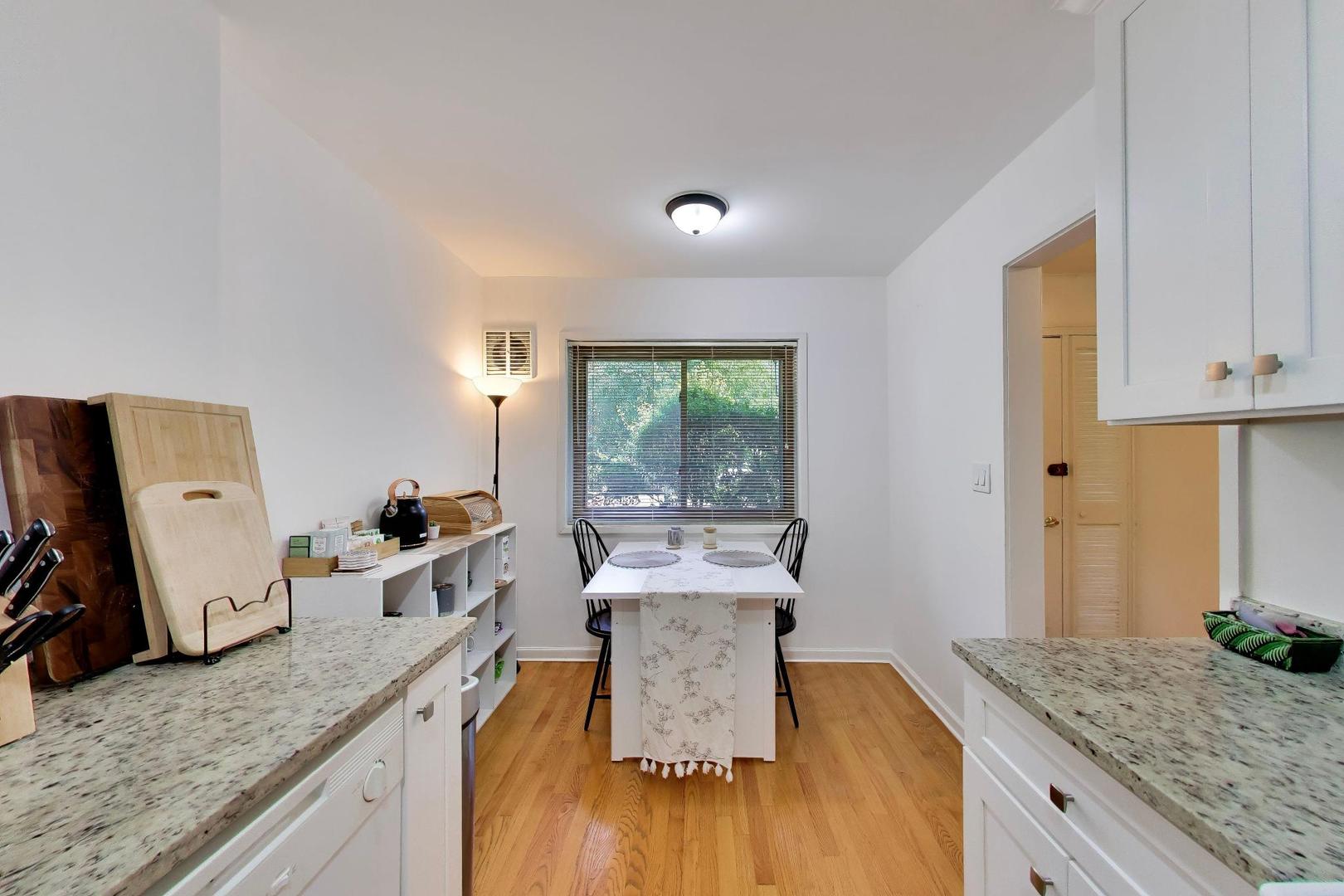 5th image of 1304 Central Ave, Wilmette, IL 60091 | MLS# 12690938