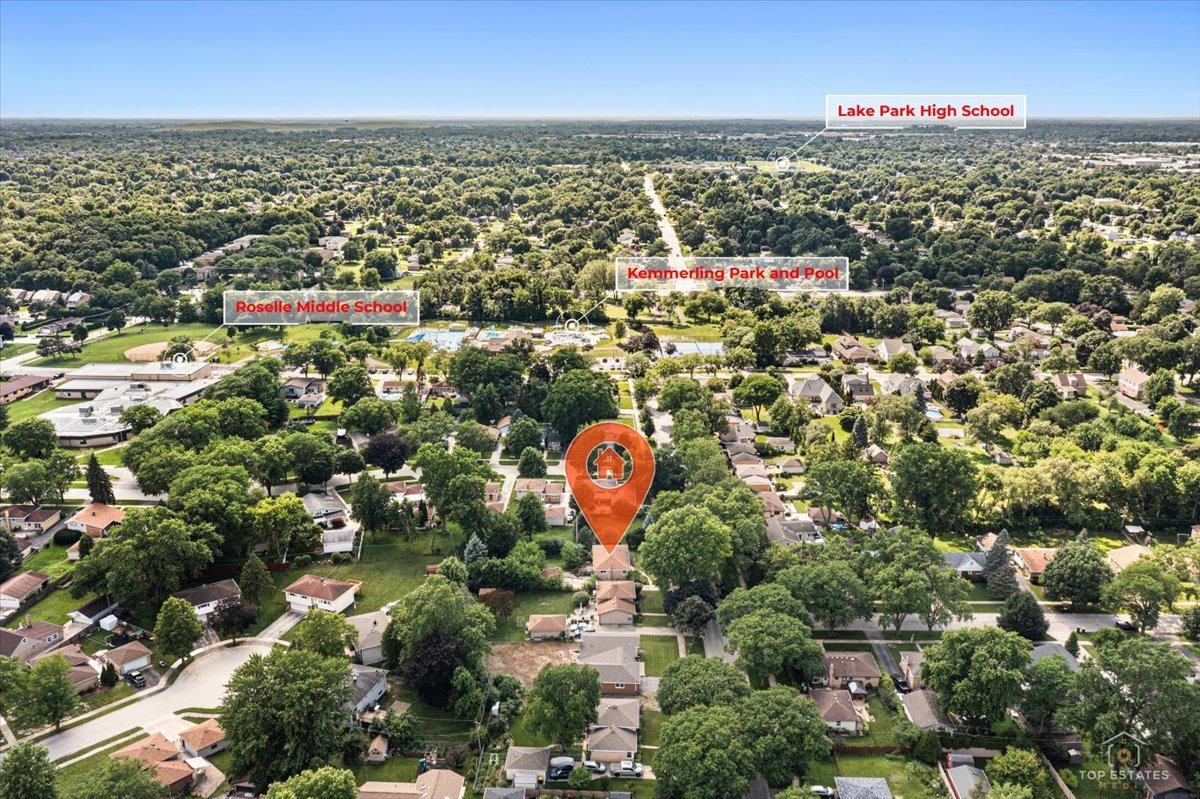 20th image of 215 E Bryn Mawr Ave, Roselle, IL 60172 | MLS# 12690980