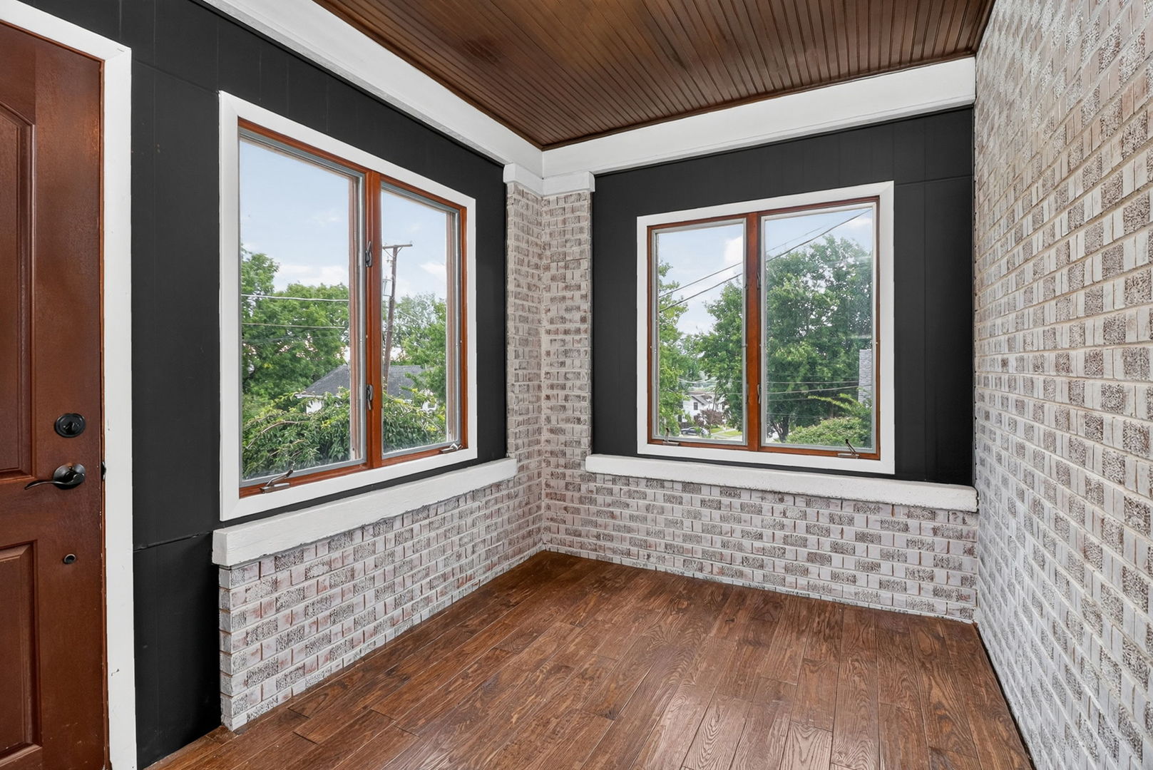 3rd image of 427 Grant St, Lemont, IL 60439 | MLS# 12690993