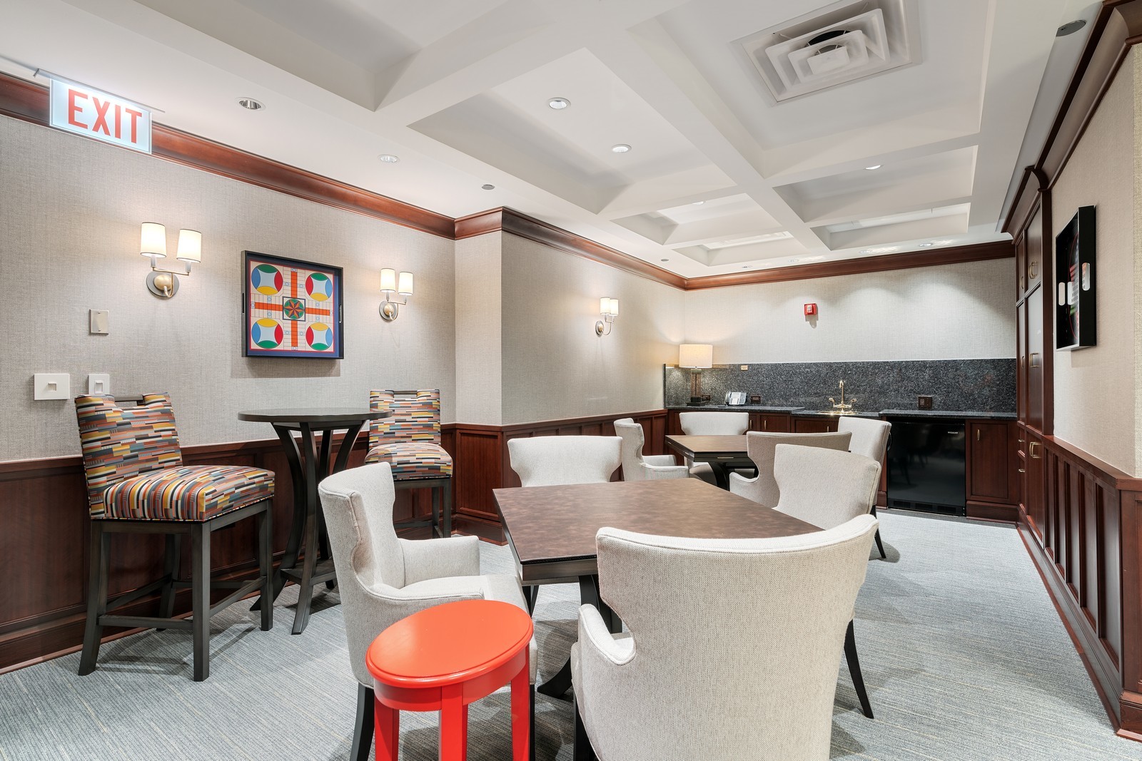 2nd image of 21 E Huron St, Chicago, IL 60611