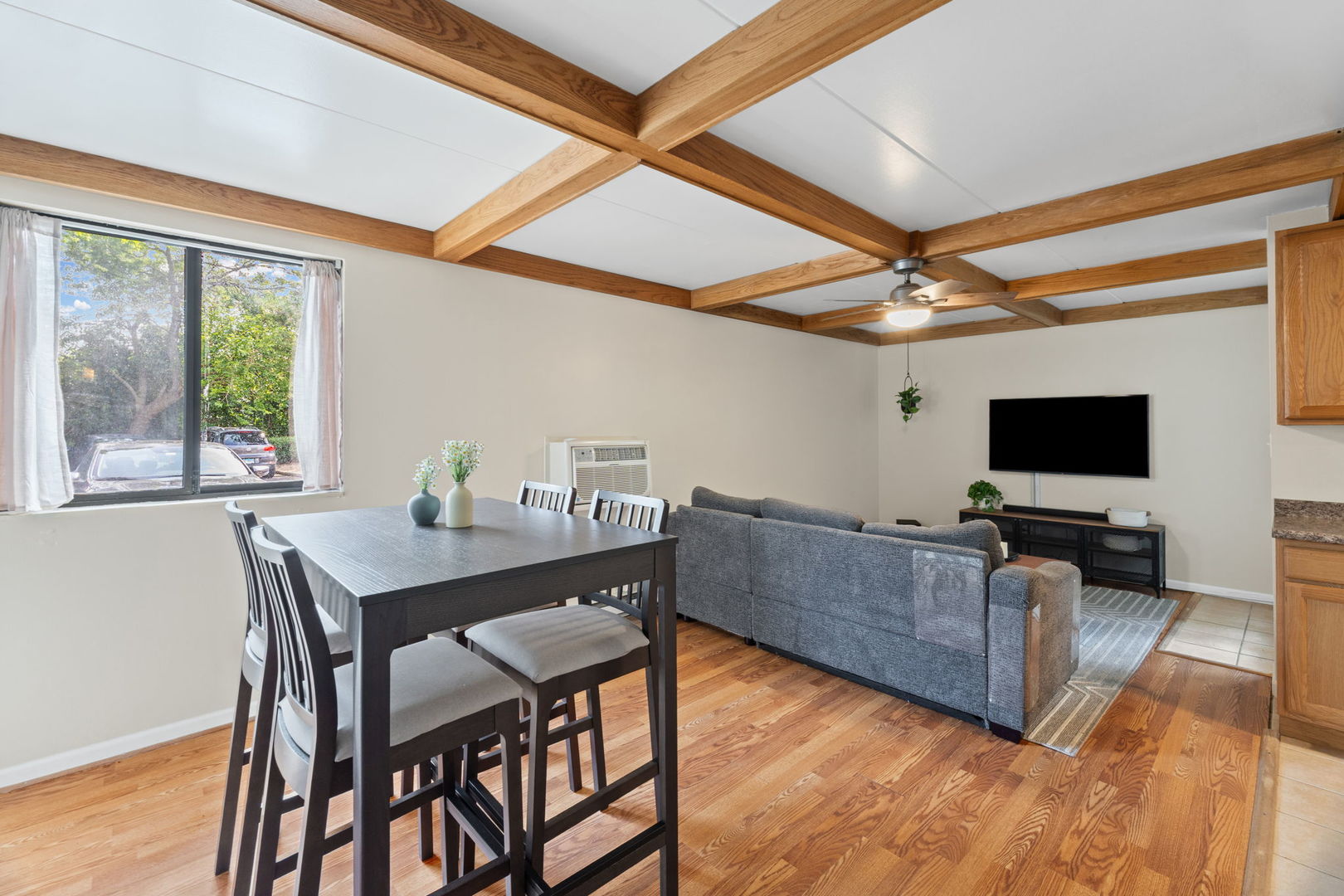 Homes for sale in Arlington Heights, IL | 342 W Miner St #1A, Arlington Heights, IL 60005 | MLS# 12691233
