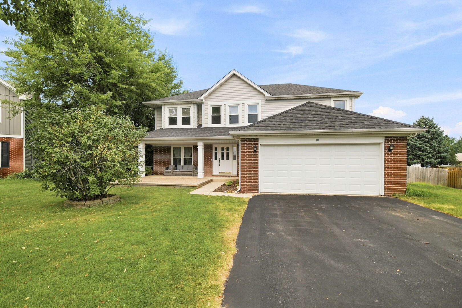 2nd image of 10 Timber Mill Ct, Bolingbrook, IL 60490 | MLS# 12691615