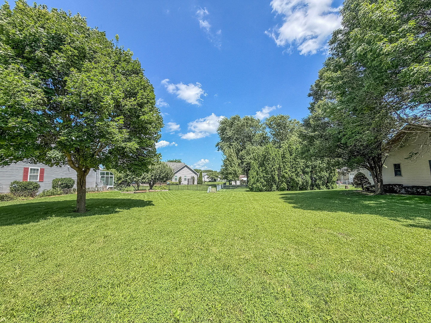 Homes for sale in Rantoul, IL | 528 Neipswah Ave, Rantoul, IL 61866 | MLS# 12691961