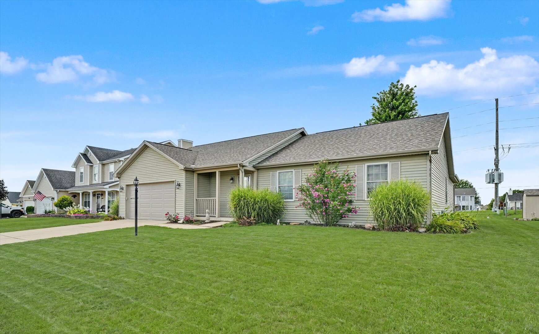 Homes for sale in St. Joseph, IL | 609 N Glover Ct, St. Joseph, IL 61873 | MLS# 12692107