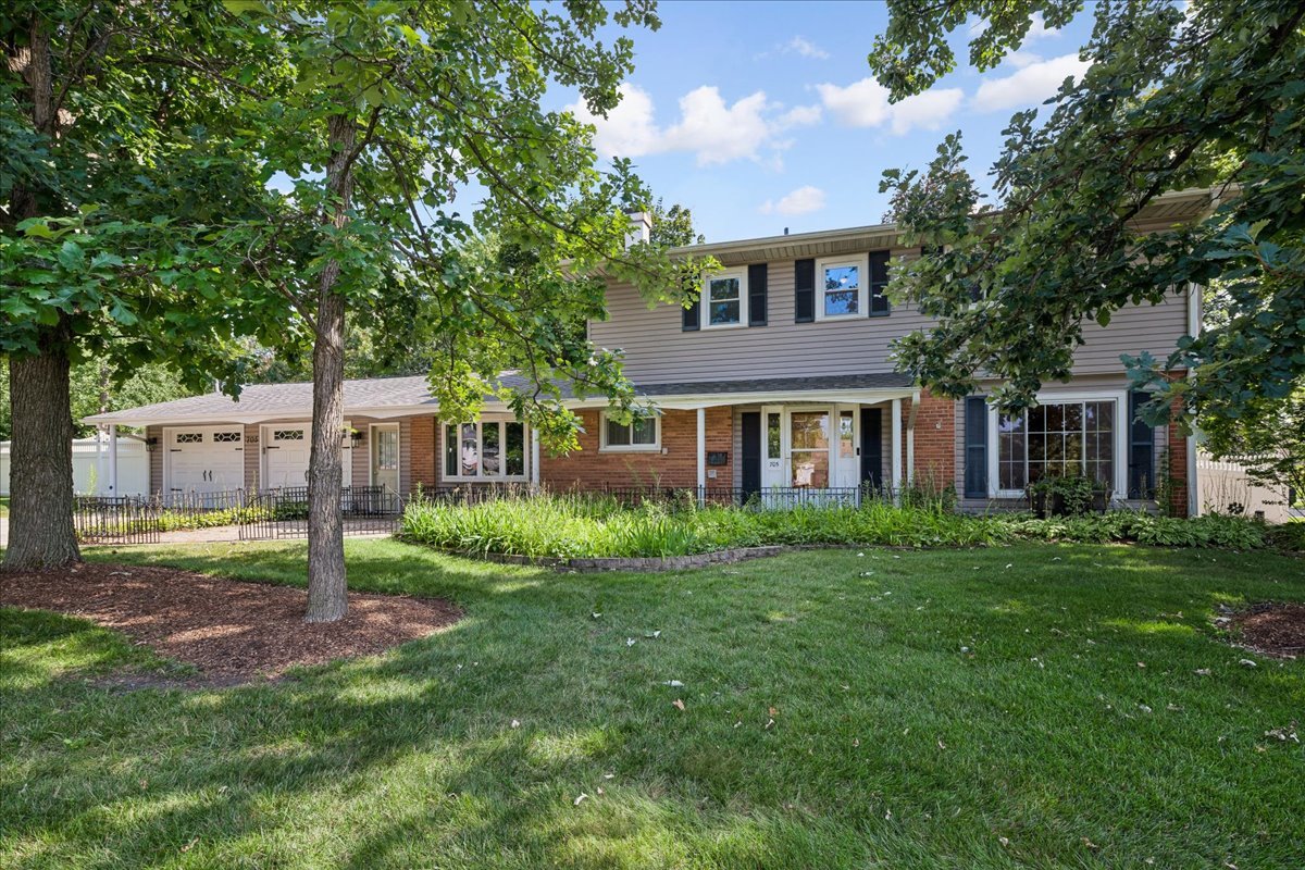 1st image of 705 Northview Ln, Hoffman Estates, IL 60169 | MLS# 12692568