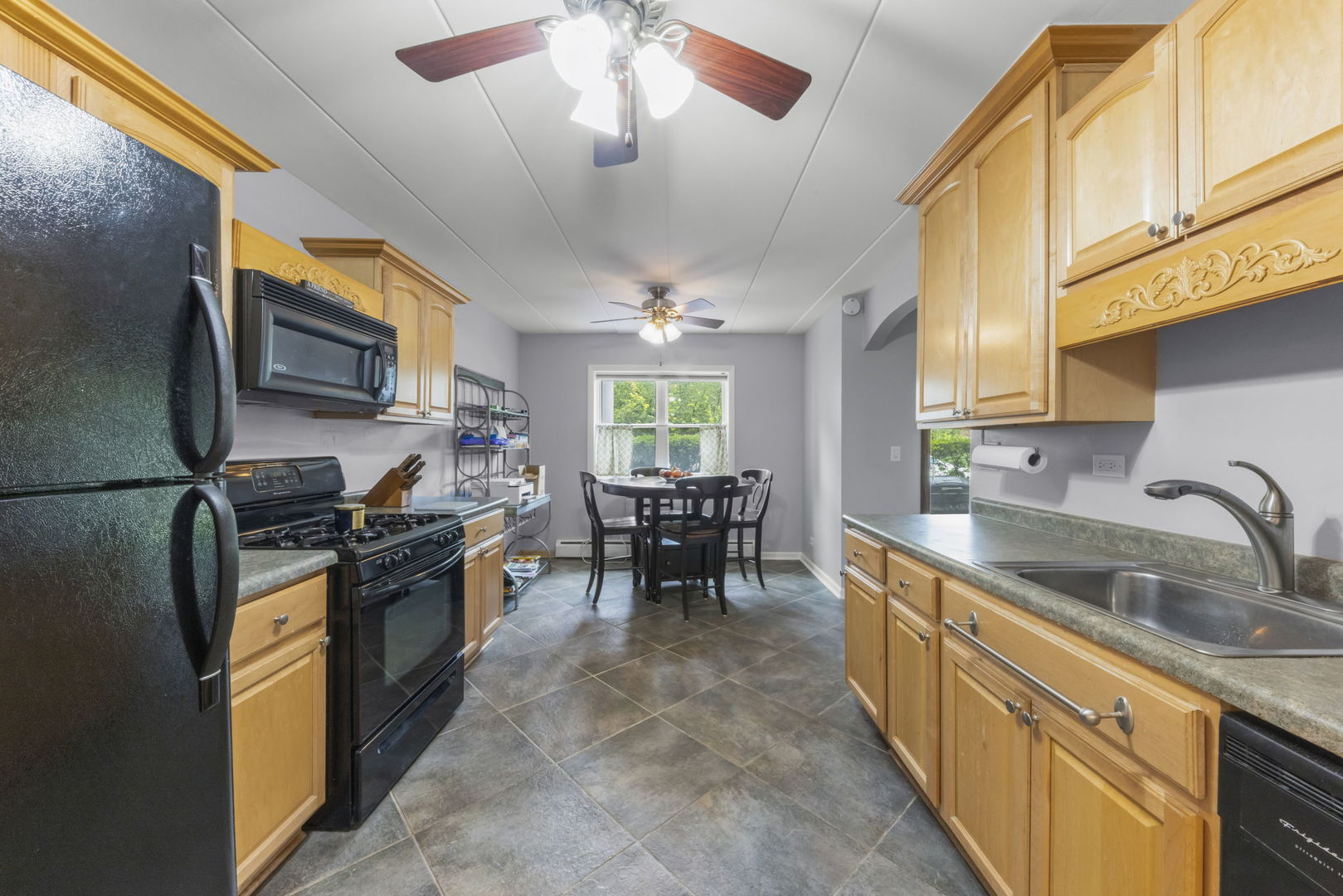 Homes for sale in Arlington Heights, IL | 809 E Miner St, Arlington Heights, IL 60004