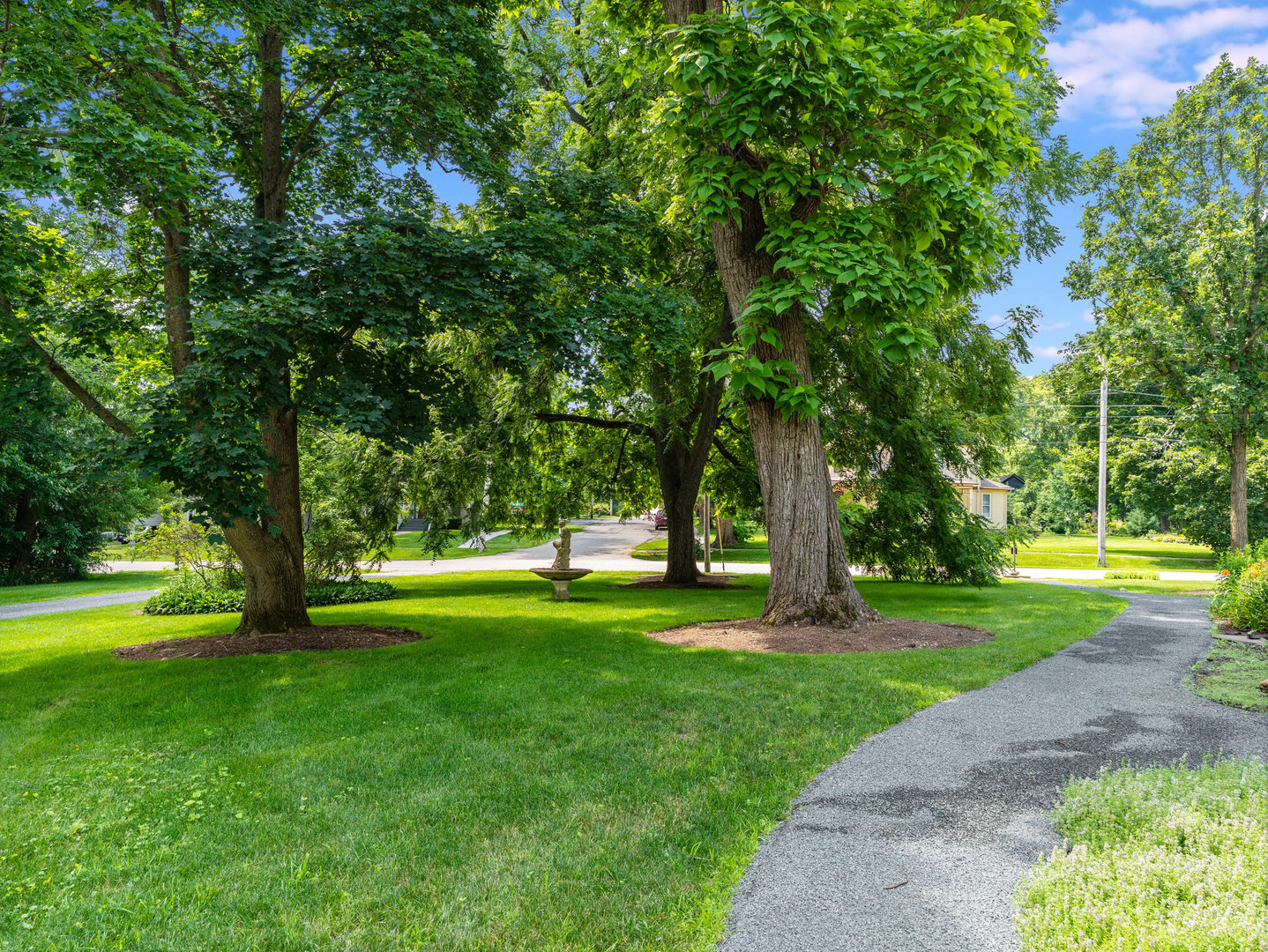 4th image of 5802 Broadway St, Richmond, IL 60071 | MLS# 12693140