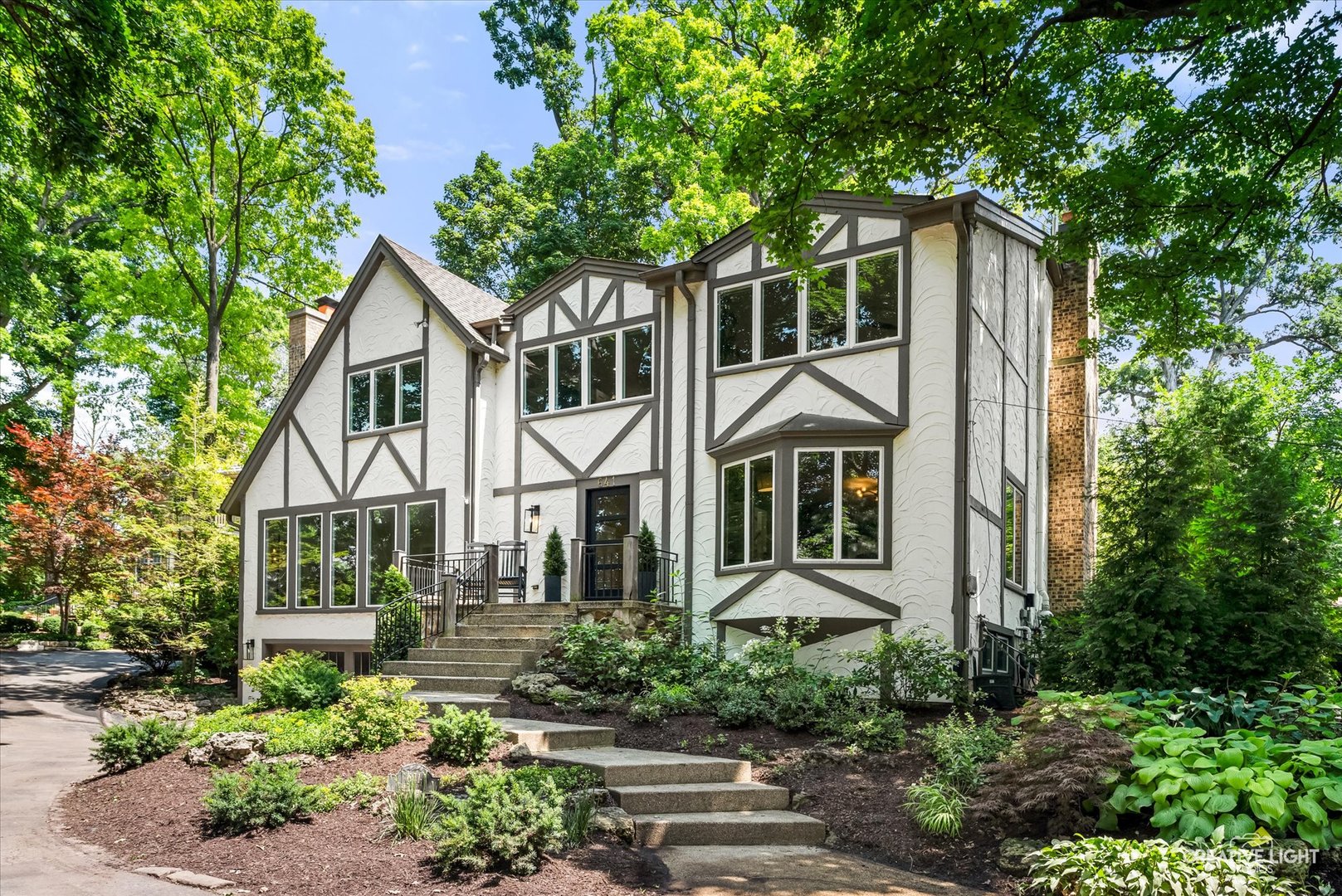2nd image of 641 Lake Rd, Glen Ellyn, IL 60137 | MLS# 12693171