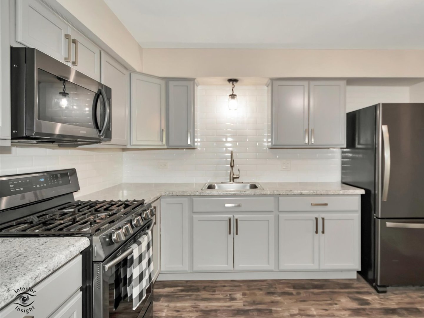 4th image of 17618 71St Ct, Tinley Park, IL 60477