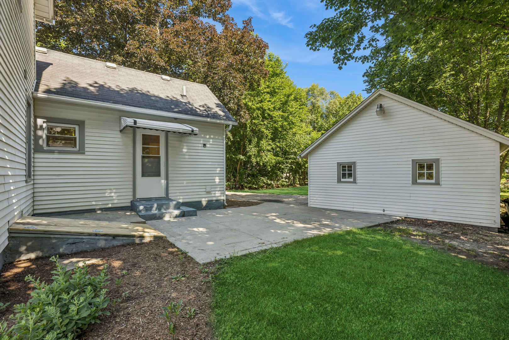 Homes for sale in Marengo, IL | 802 E Washington St, Marengo, IL 60152 | MLS# 12693776
