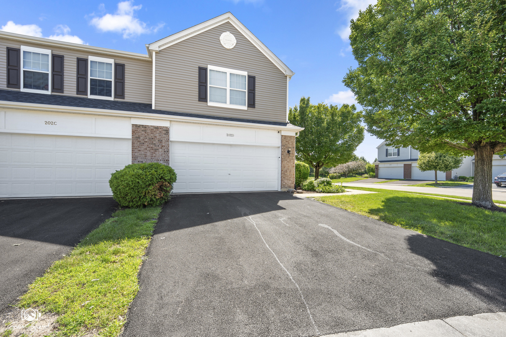Homes for sale in Yorkville, IL | 202 Portage Ln #D, Yorkville, IL 60560 | MLS# 12694061