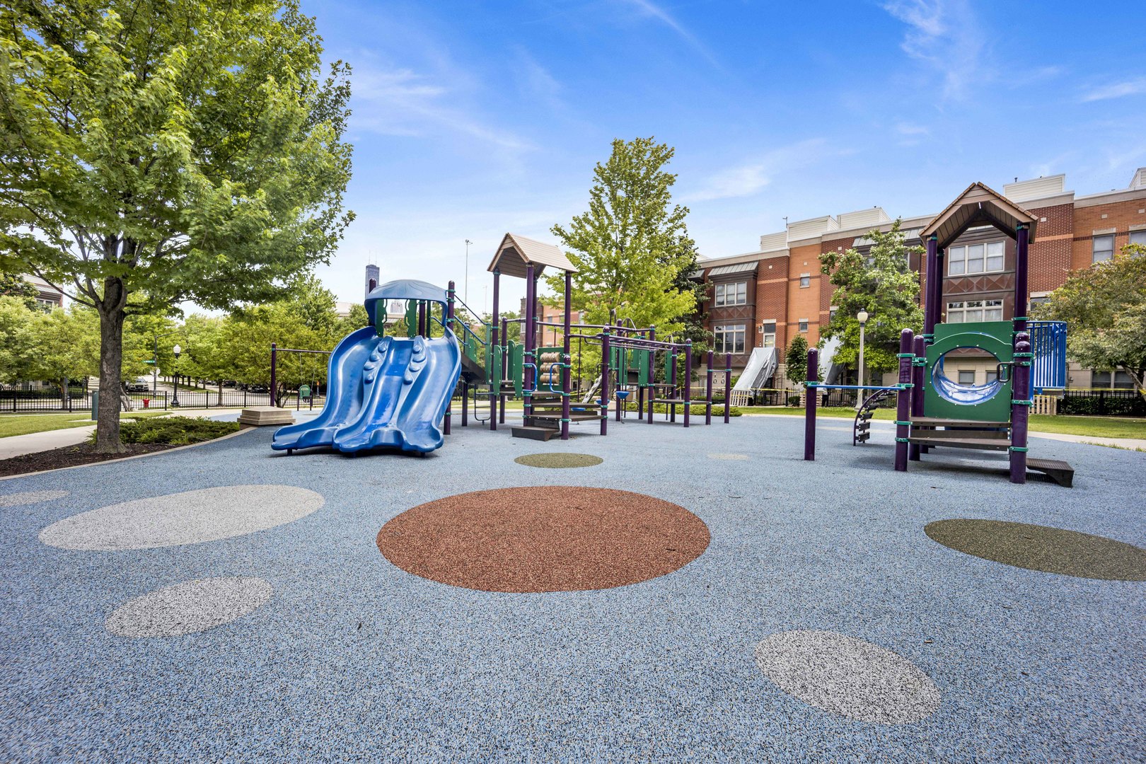 44th image of 1033 W 14th Pl #318, Chicago, IL 60608 | MLS# 12694455