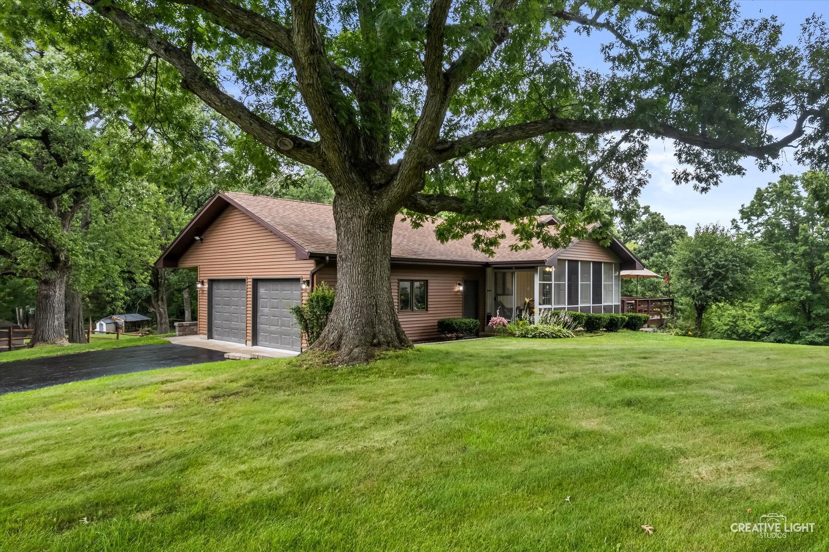 Homes for sale in Richmond, IL | 10033 W Hillshire Dr, Richmond, IL 60071 | MLS# 12694506