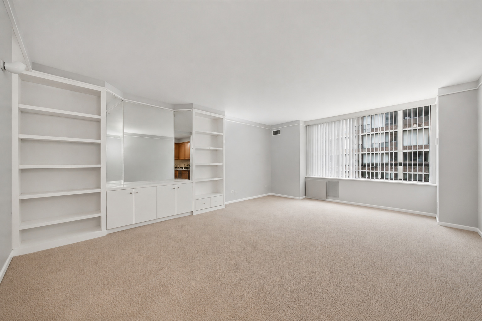 4th image of 233 E Erie St #1110, Chicago, IL 60611 | MLS# 12694855
